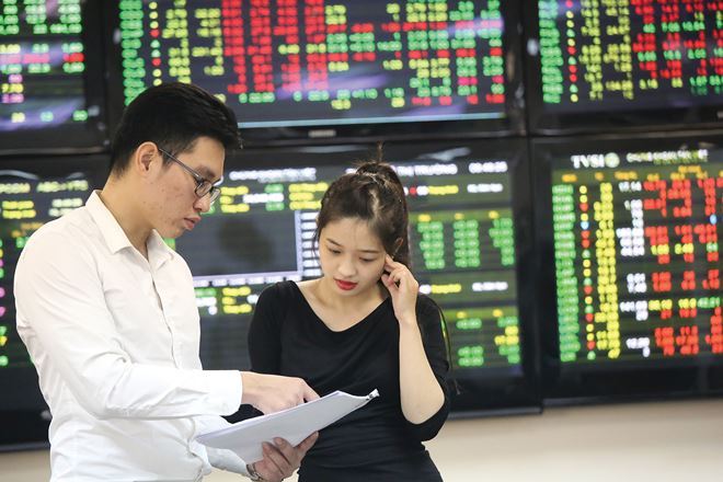 Thị trường Sale off, lựa chọn cổ phiếu nào? Thị trường Sale off, lựa chọn cổ phiếu nào?
